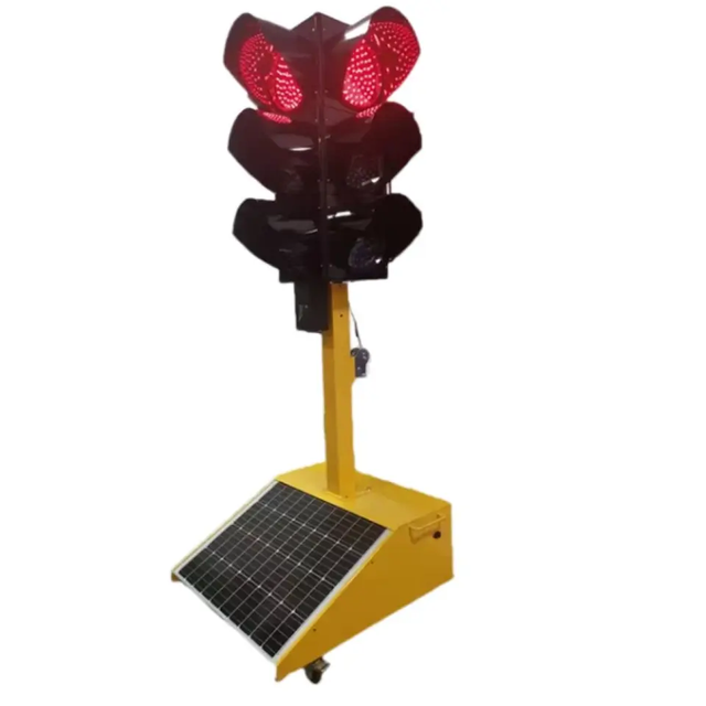 Clean and environmentally friendly solar traffic light high conversion portable traffic light